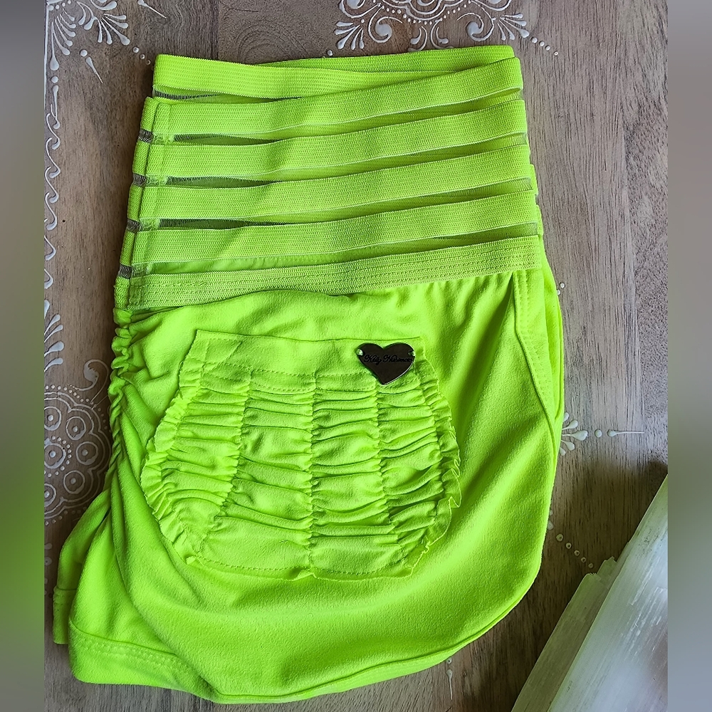 Cute BOOTY shorts